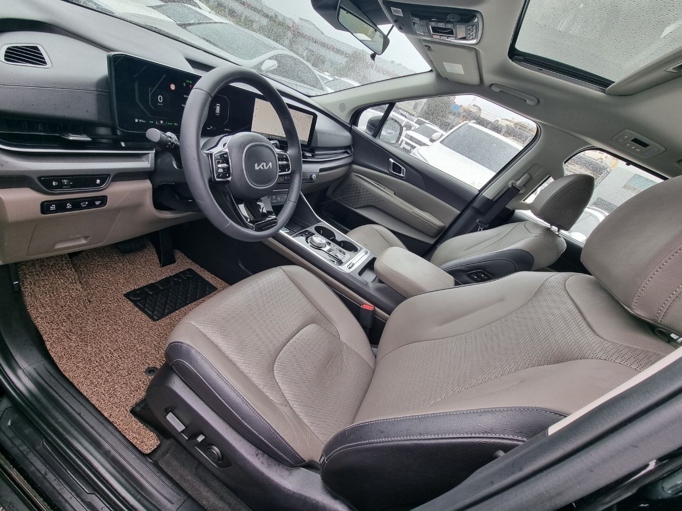 KIA CARNIVAL 2024