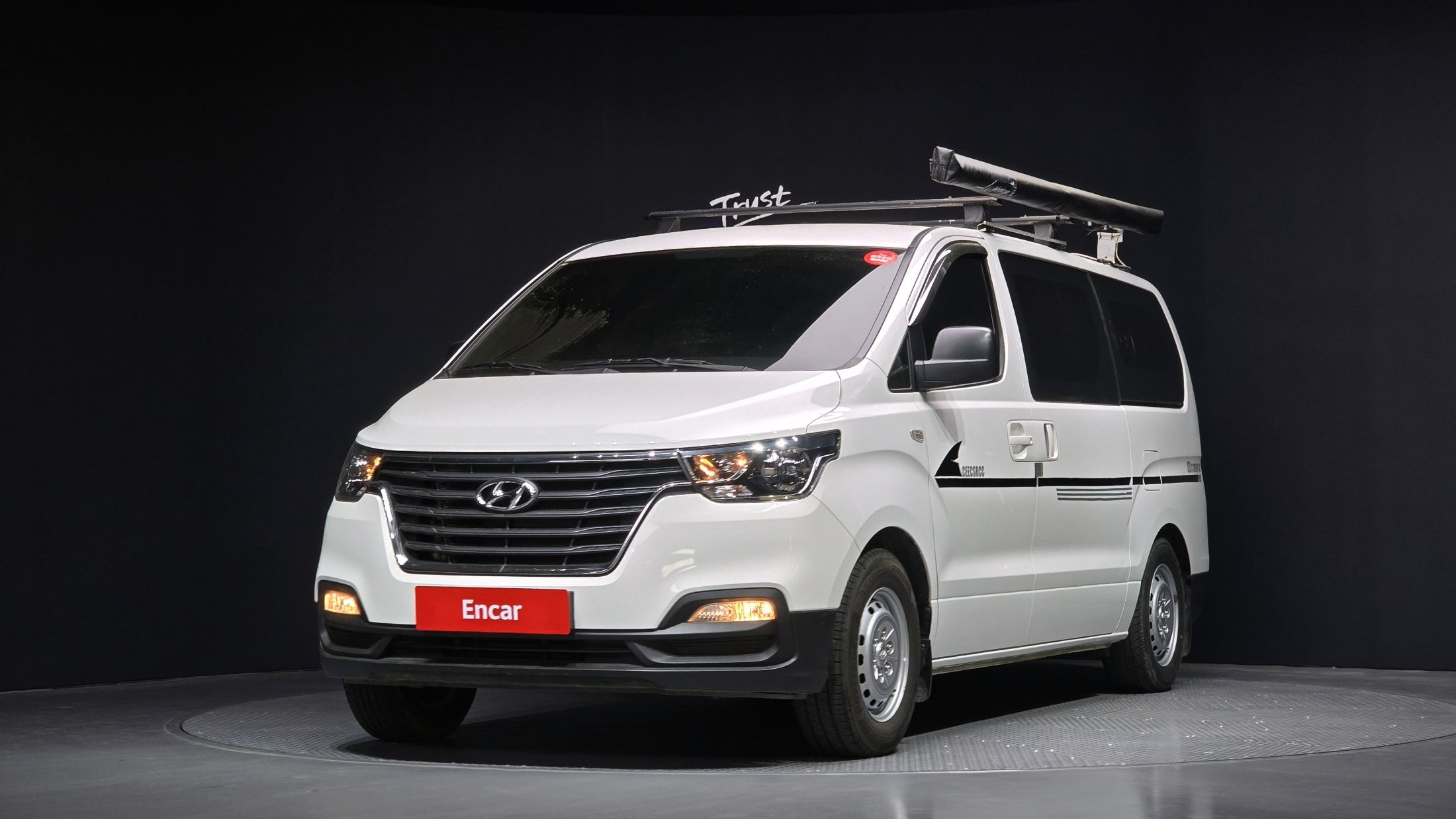 HYUNDAI STAREX GRAND