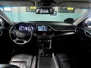 HYUNDAI GRANDEUR IG 2016