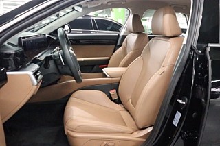 HYUNDAI GRANDEUR GN7 2023