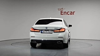 BMW 5-SERIES G30 2022