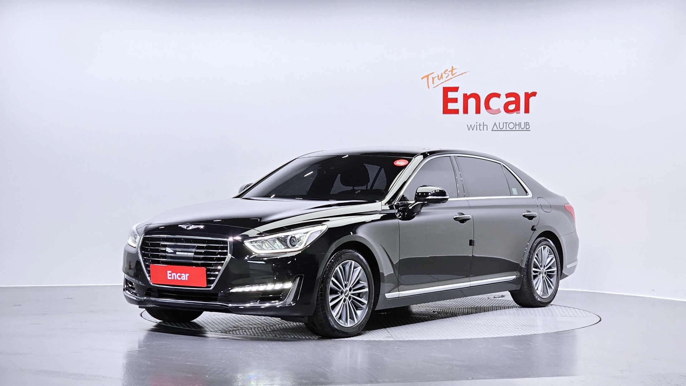GENESIS EQ900 2016