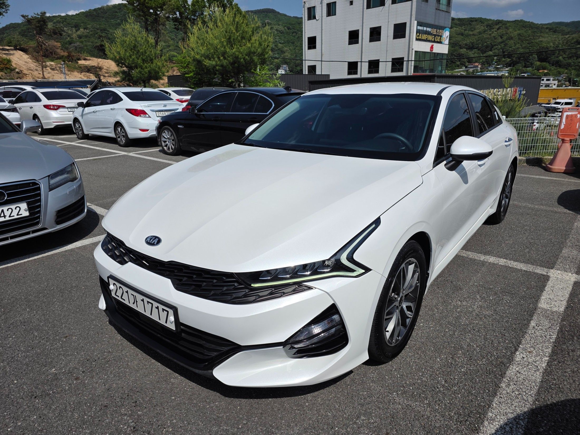 KIA K5