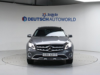 MERCEDES BENZ GLA-CLASS X156 2018