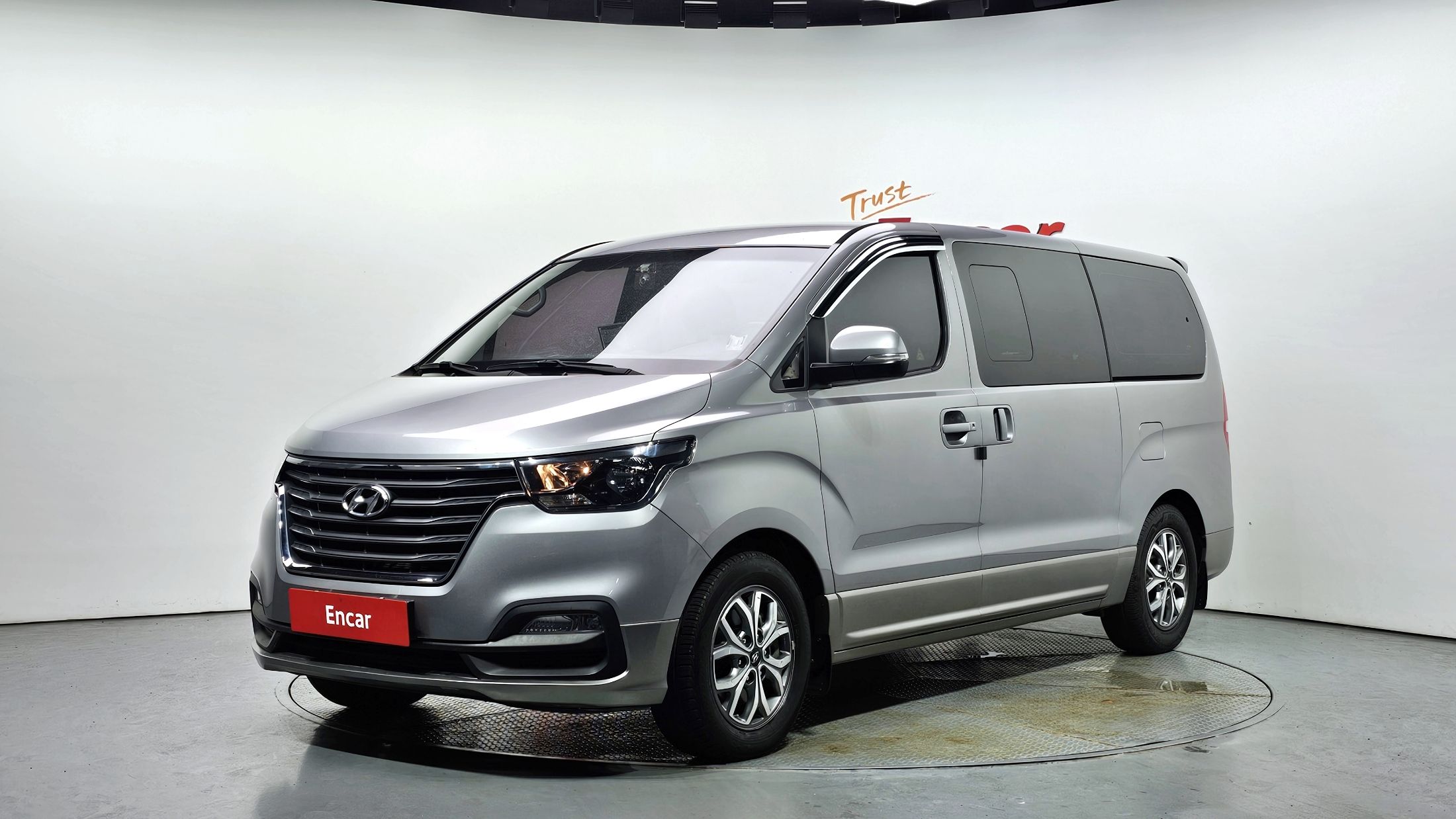 HYUNDAI STAREX GRAND 2018