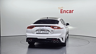 KIA STINGER 2017