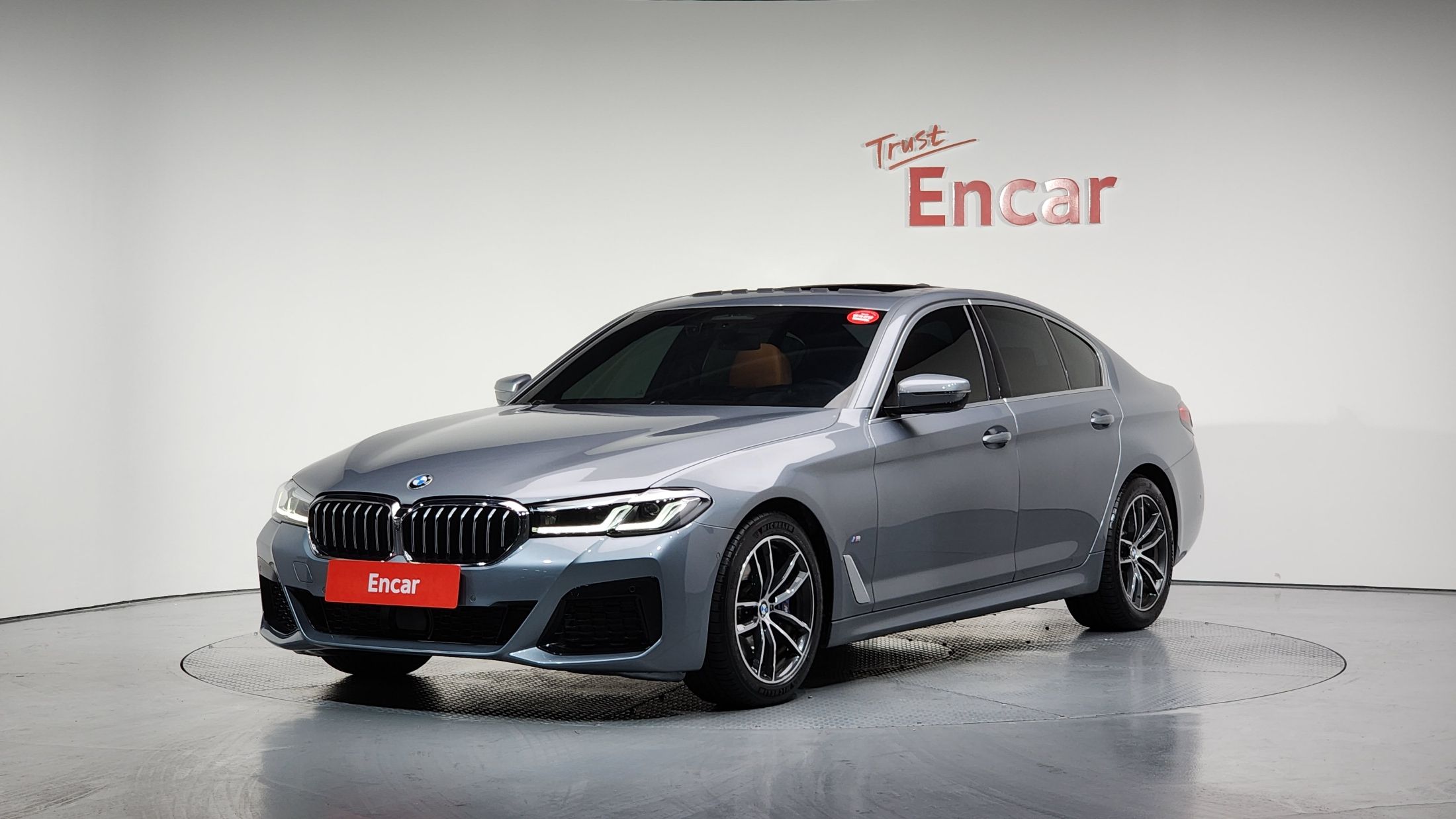 BMW 5-SERIES G30 2023