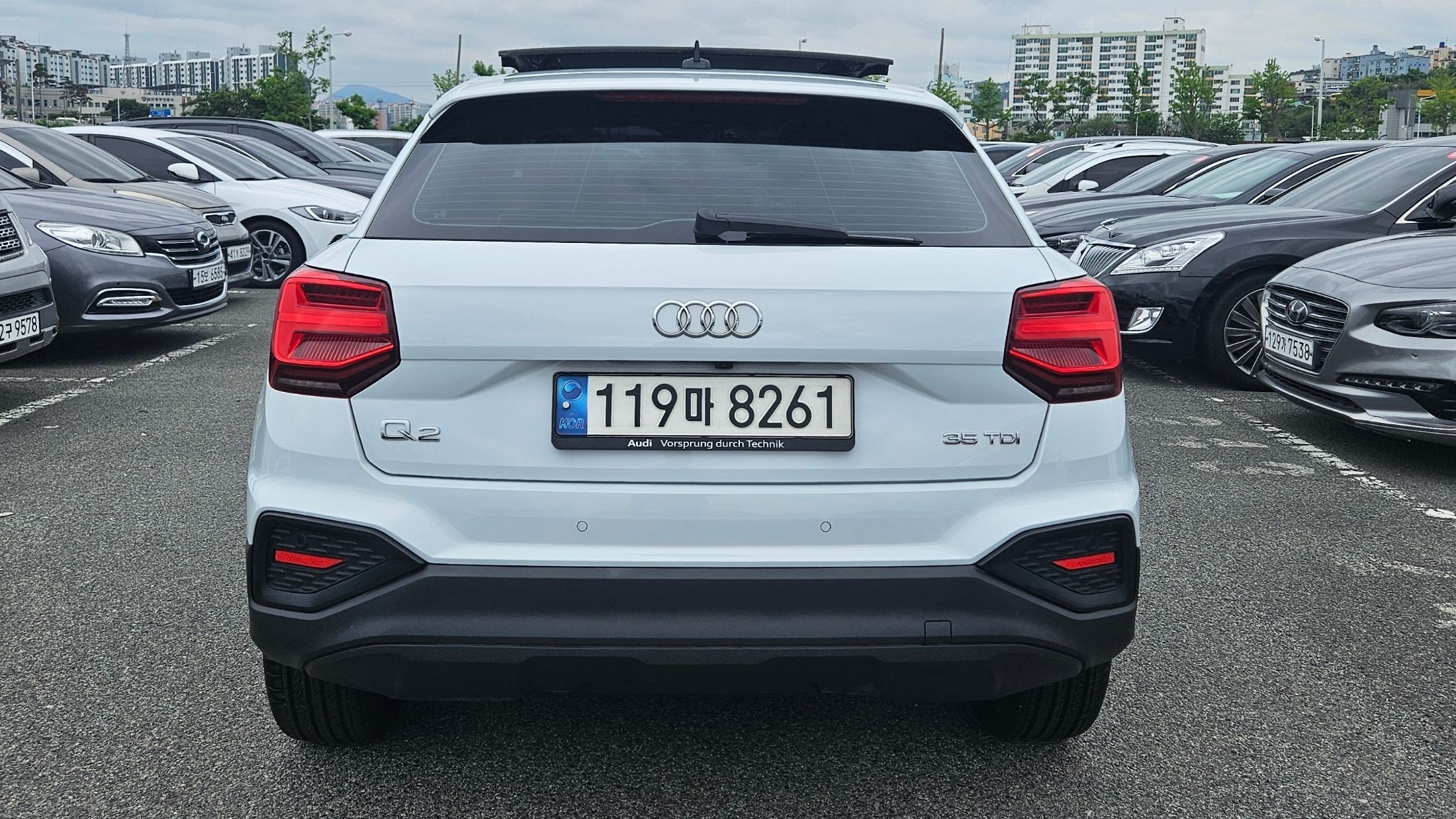AUDI Q2