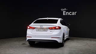 HYUNDAI AVANTE AD 2016