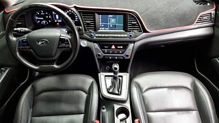HYUNDAI AVANTE AD 2016