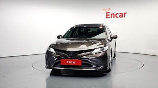 TOYOTA CAMRY XV70 2018
