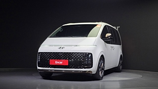 HYUNDAI STARIA 2023