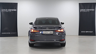 LEXUS ES300H 2024