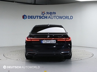 BMW 7-SERIES G11 2019