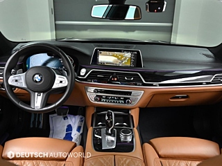 BMW 7-SERIES G11 2019