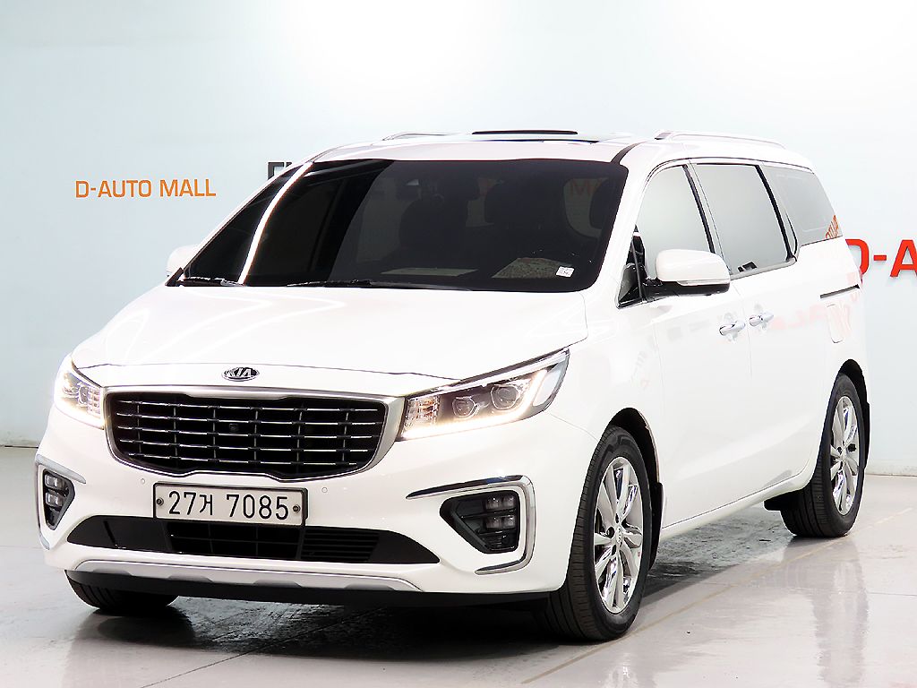 KIA CARNIVAL 2018