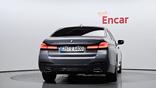 BMW 5-SERIES G30 2023