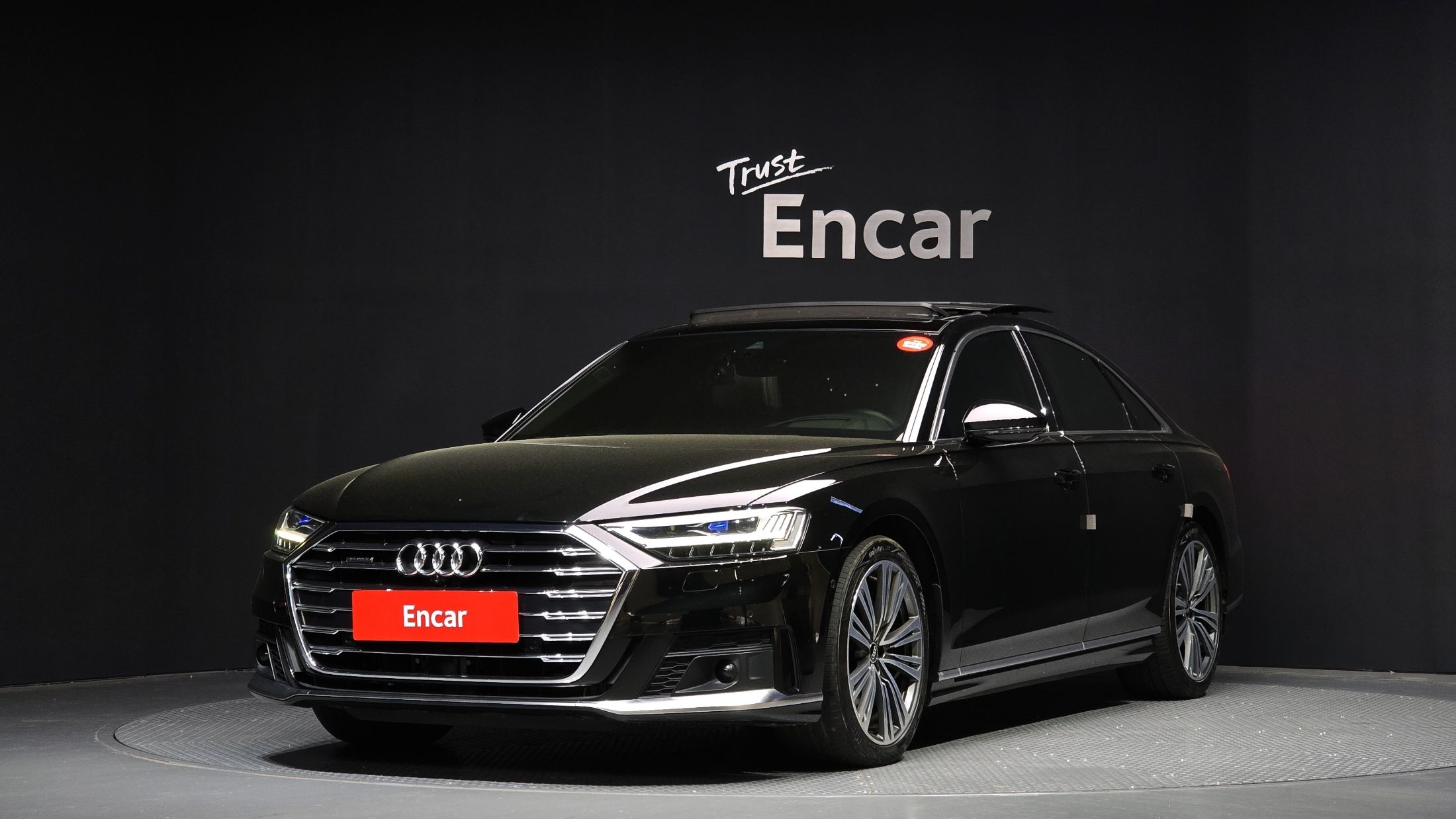 AUDI A8 D5 2021