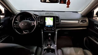 SAMSUNG QM6 2019