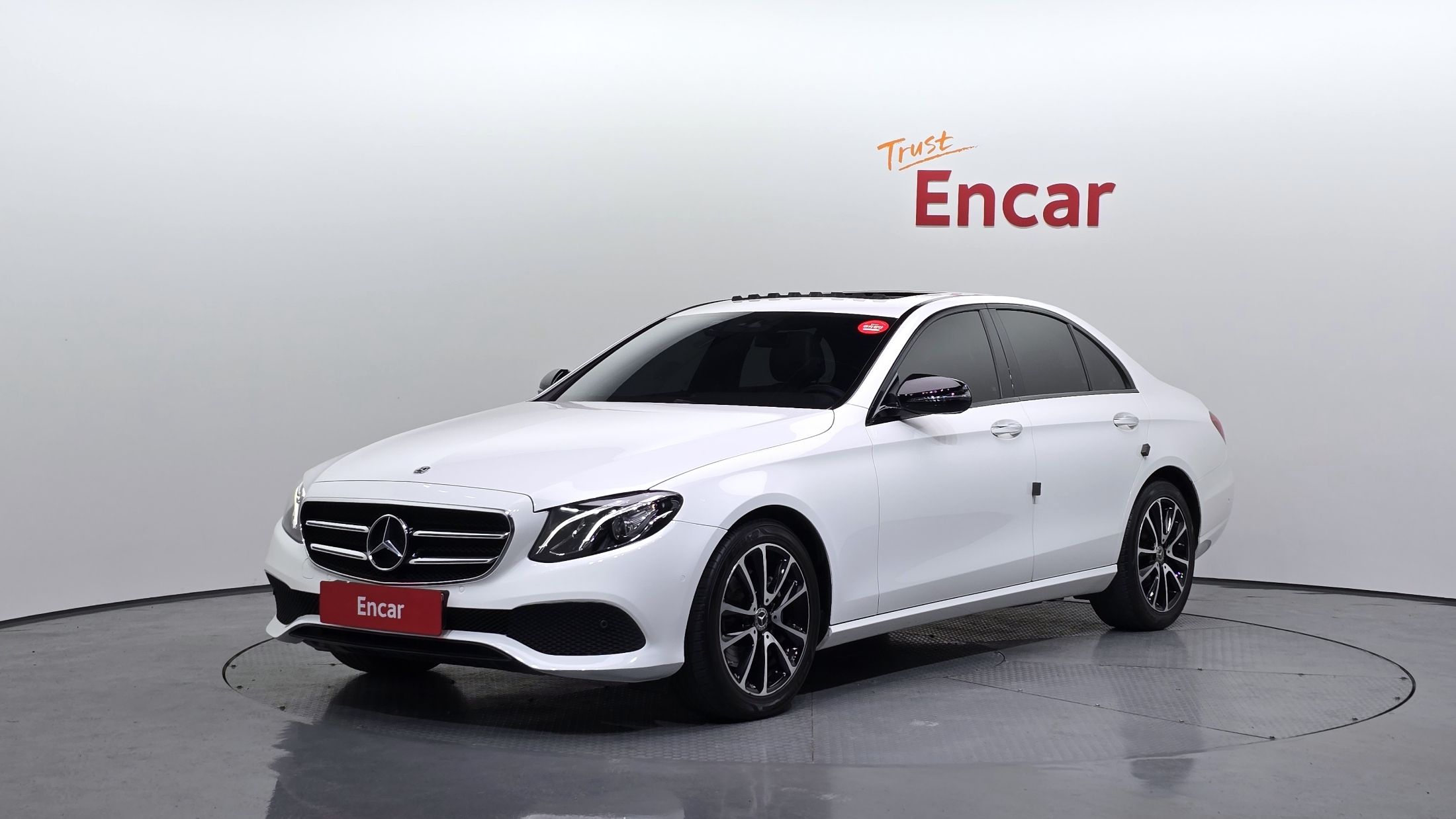 MERCEDES BENZ E-CLASS W213