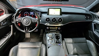 KIA STINGER 2019