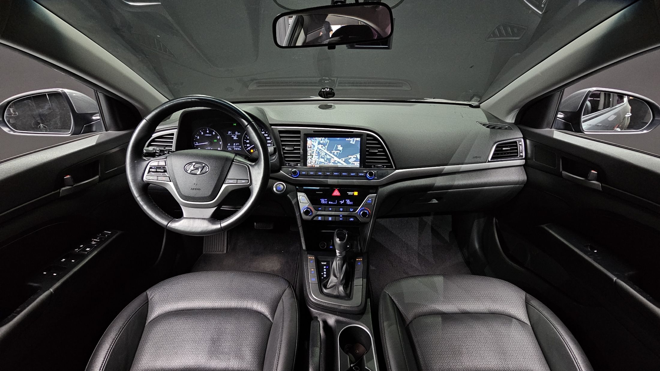 HYUNDAI AVANTE AD 2016