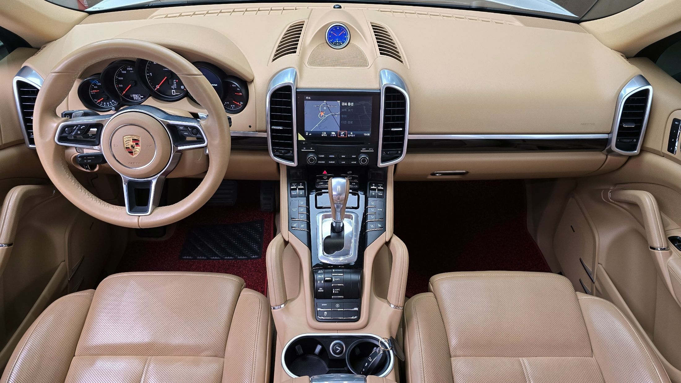 PORSCHE CAYENNE