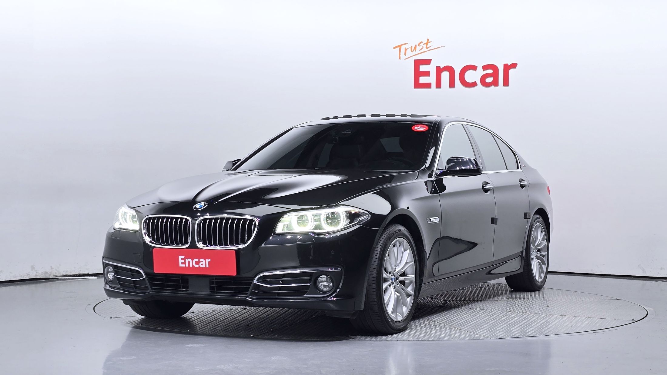 BMW 5-SERIES F10 2016