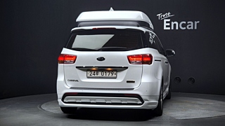 KIA CARNIVAL 2016