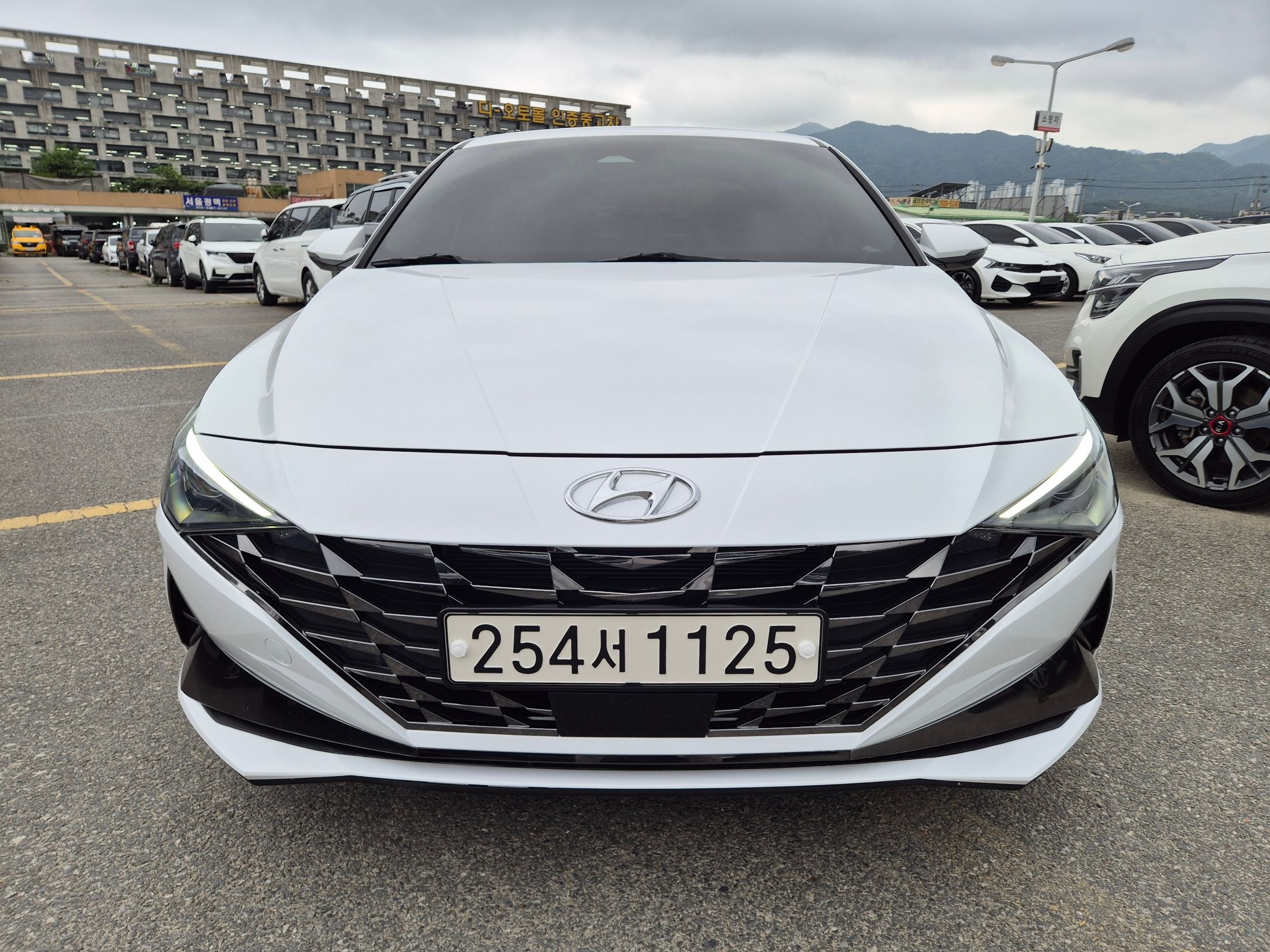 HYUNDAI AVANTE CN7 2021