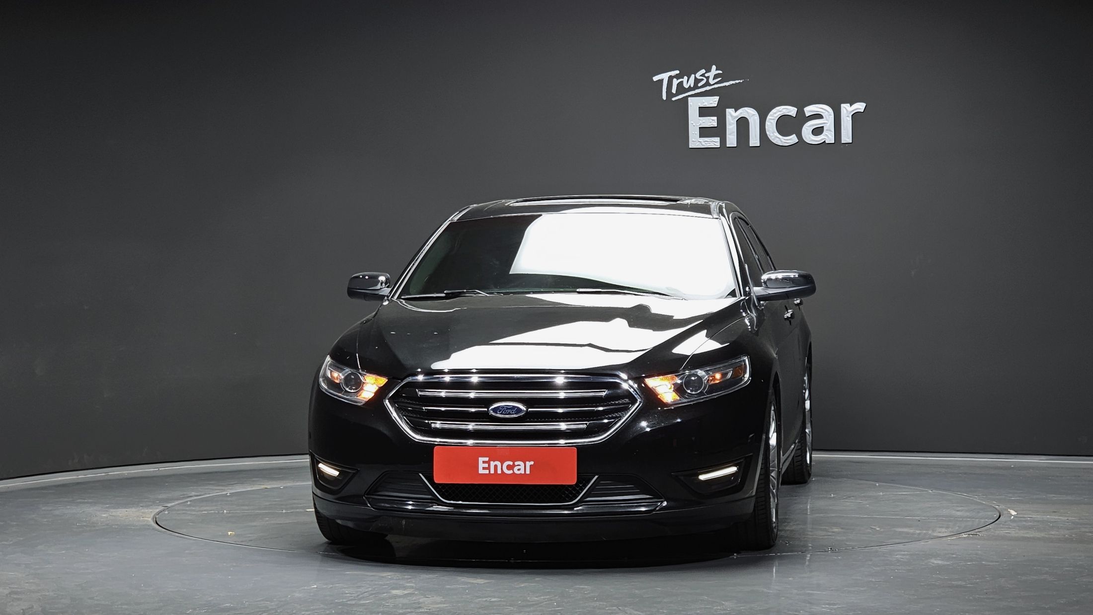 FORD TAURUS