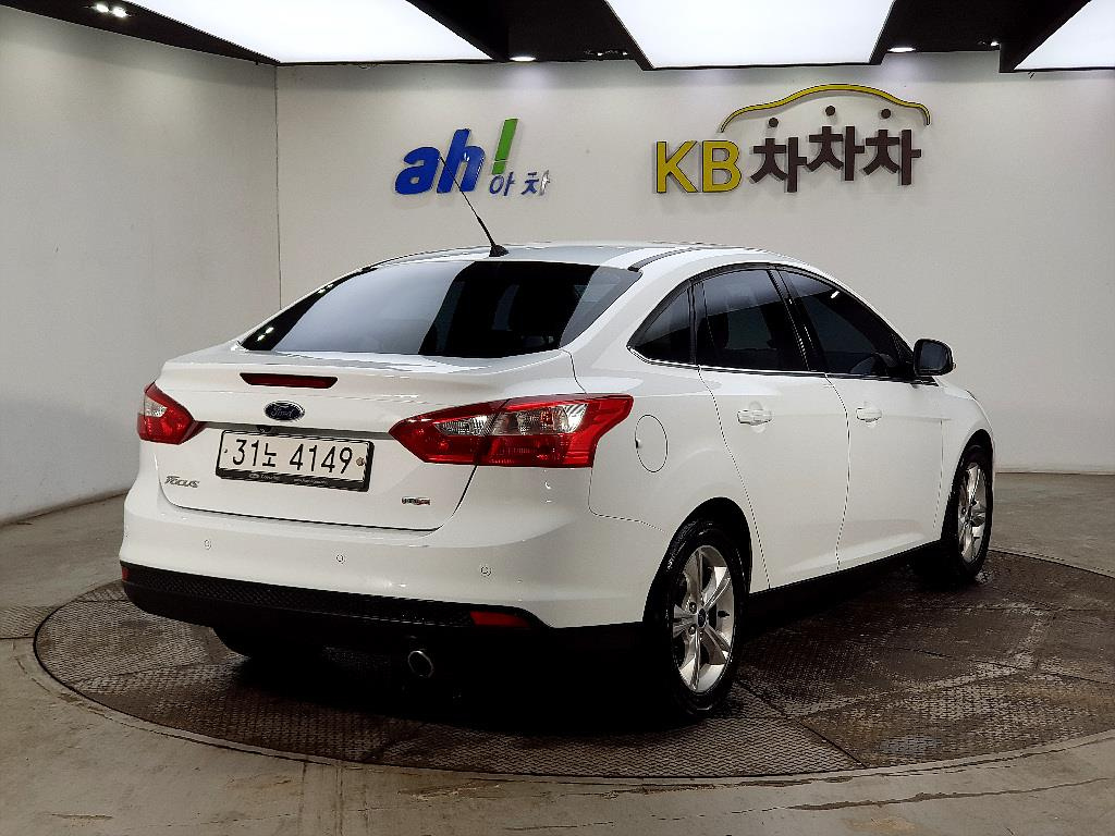 FORD FOCUS 2014