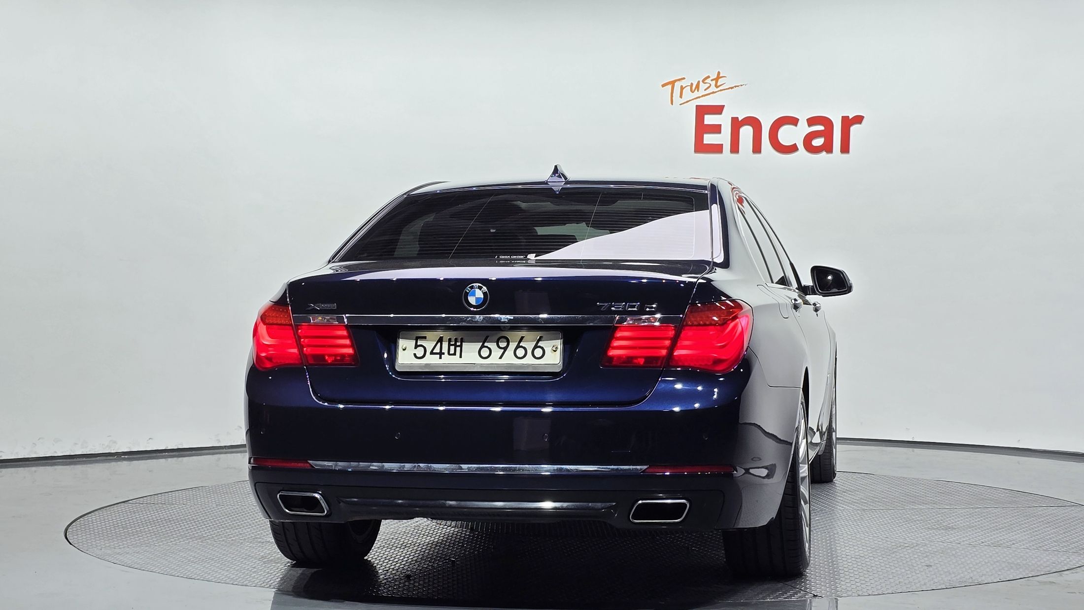 BMW 7-SERIES F01 2014