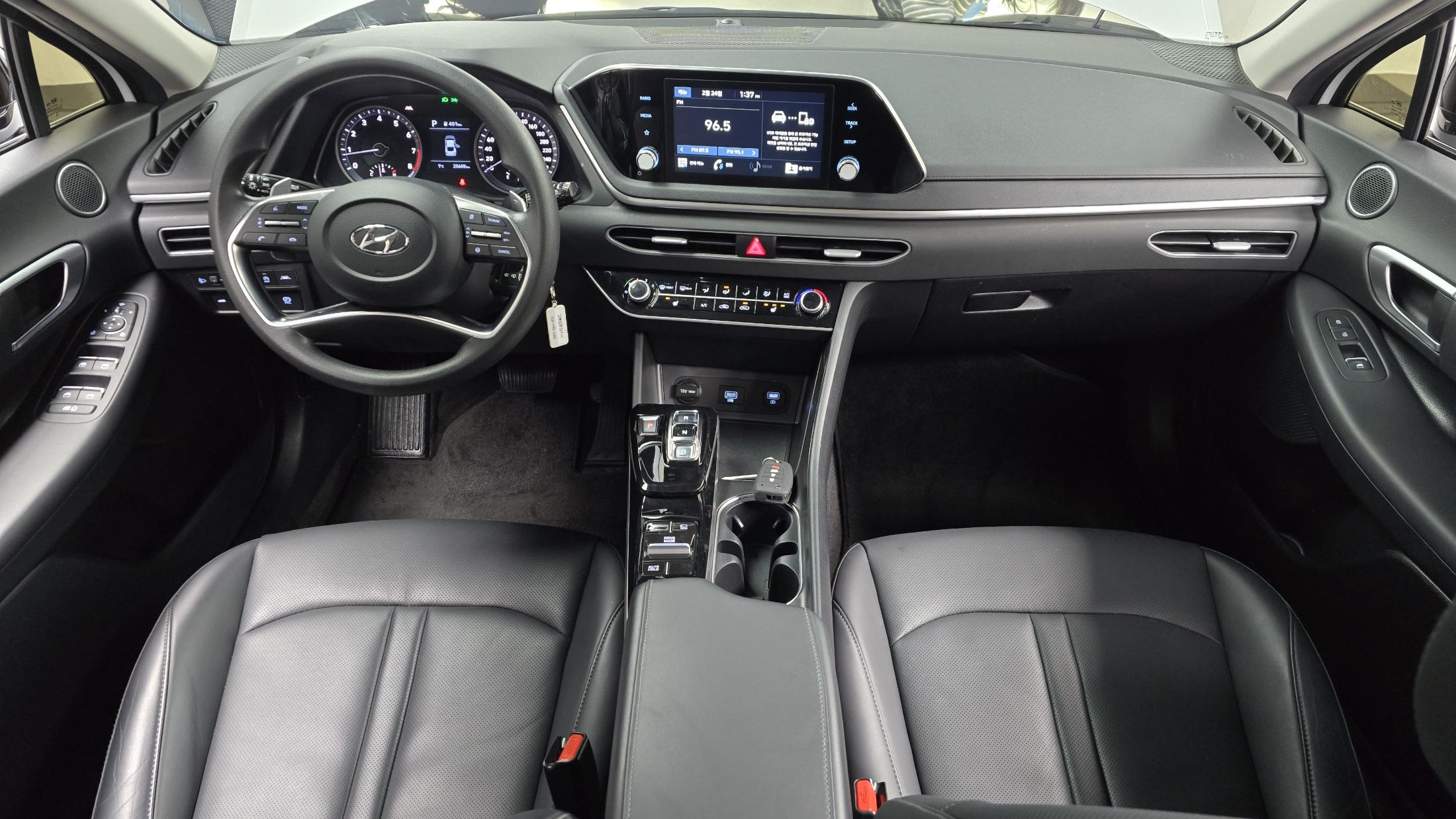 HYUNDAI SONATA DN8 2019