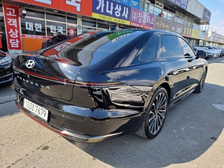 HYUNDAI GRANDEUR GN7 2023