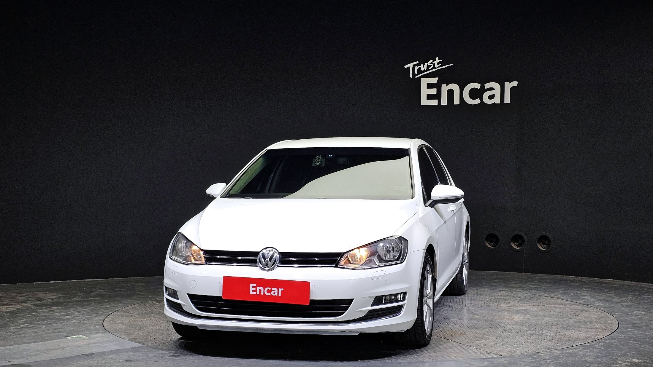 VOLKSWAGEN GOLF 2014