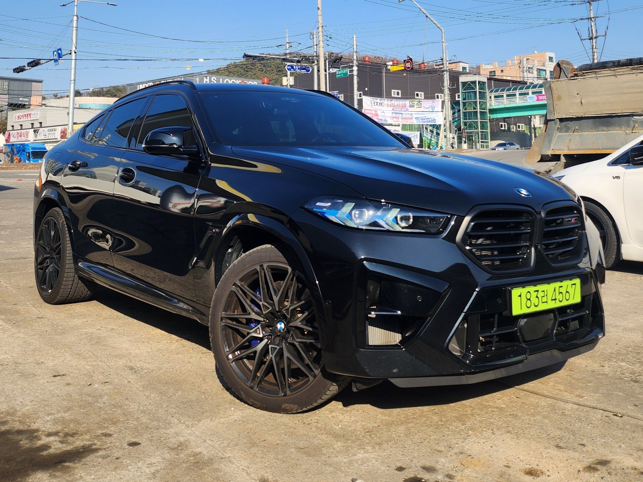 BMW X6M G06