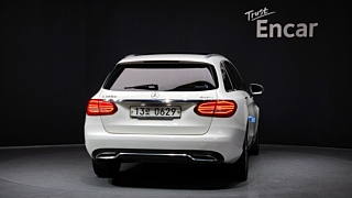 MERCEDES BENZ C-CLASS W205 2016
