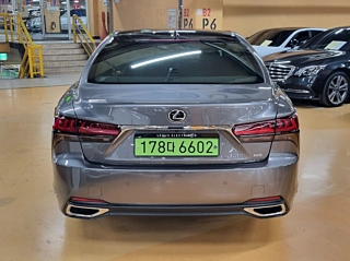Заказать LEXUS LS500