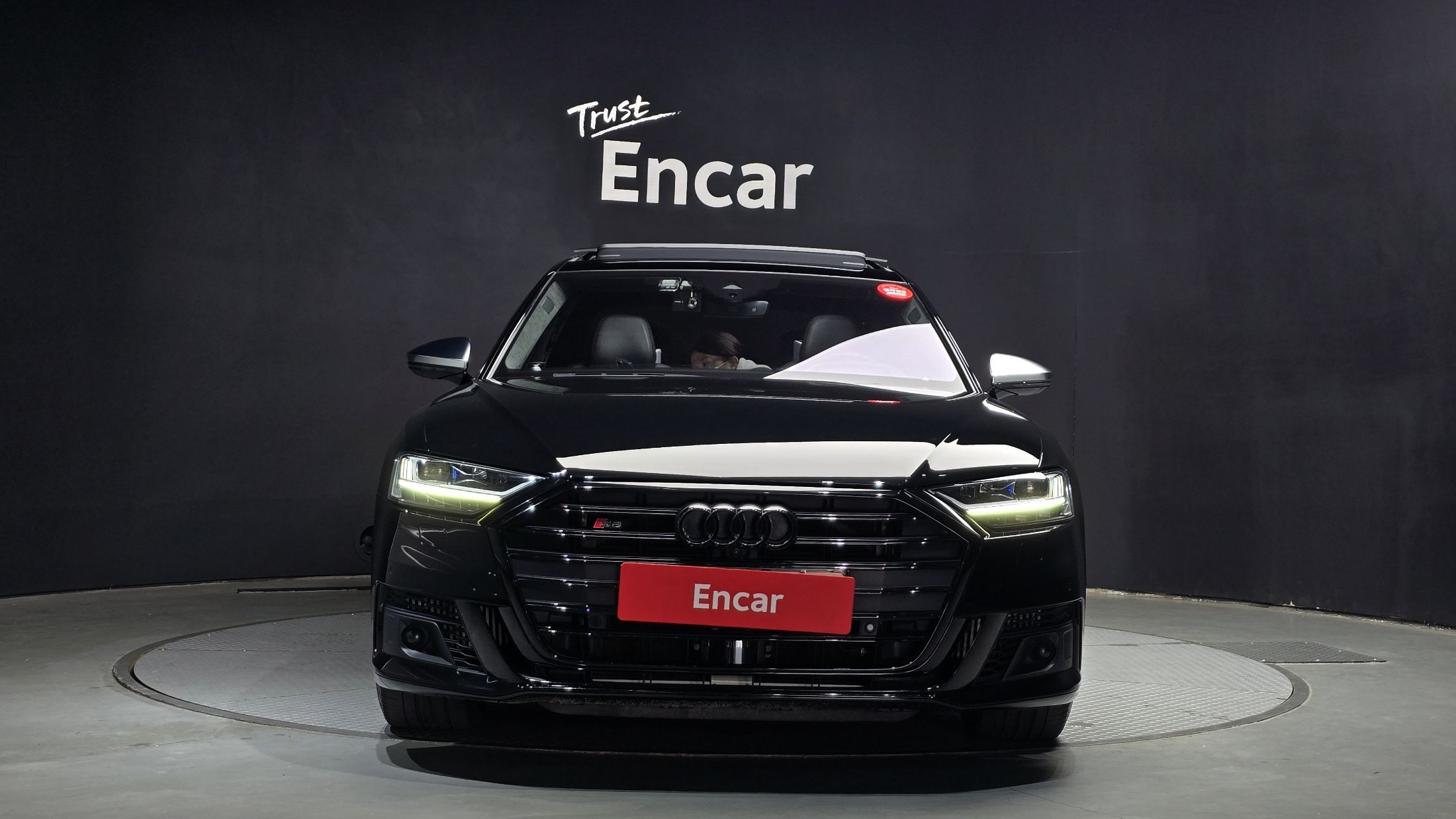 AUDI S8 D5