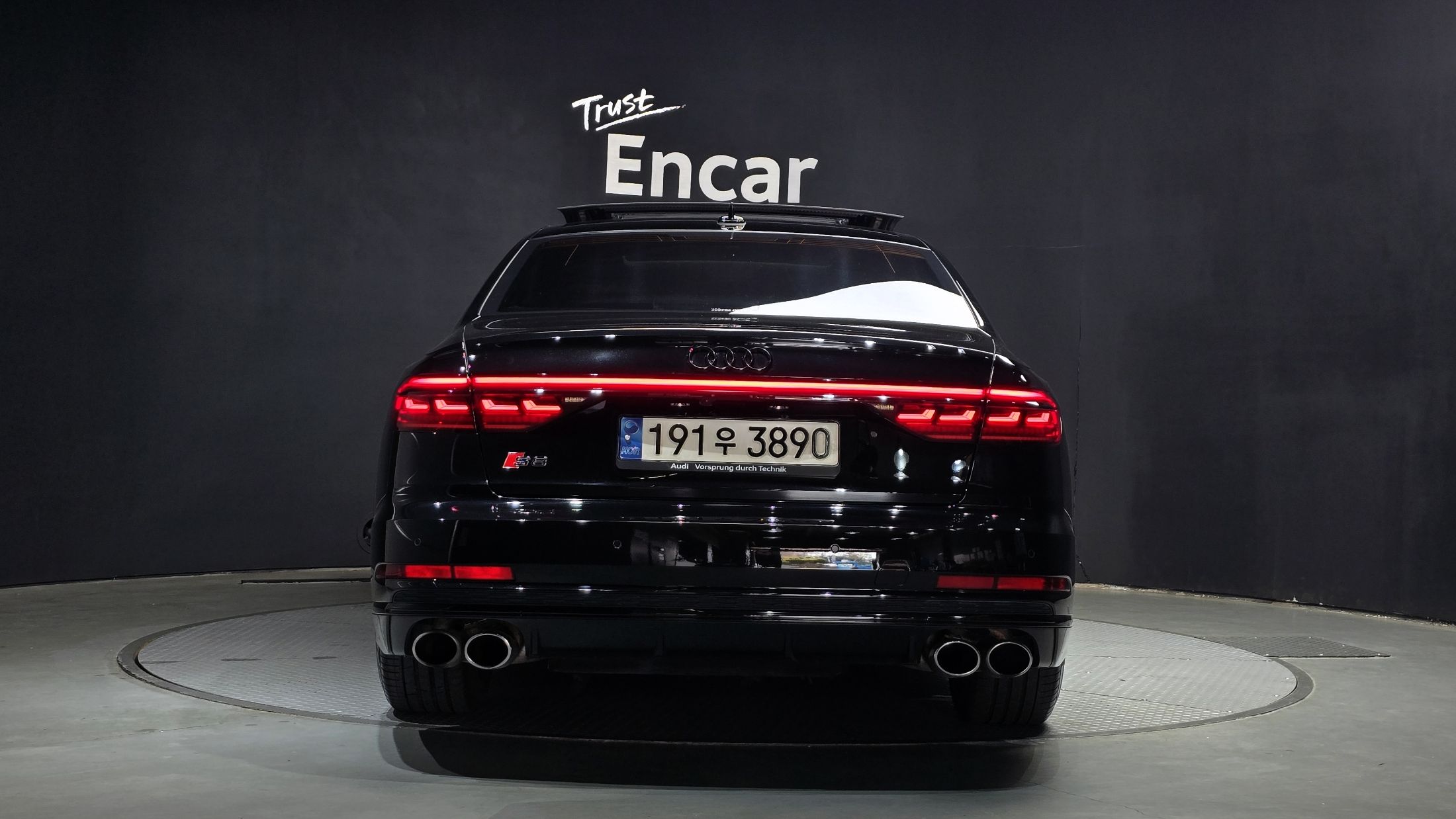 AUDI S8 D5