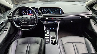 HYUNDAI SONATA DN8 2021