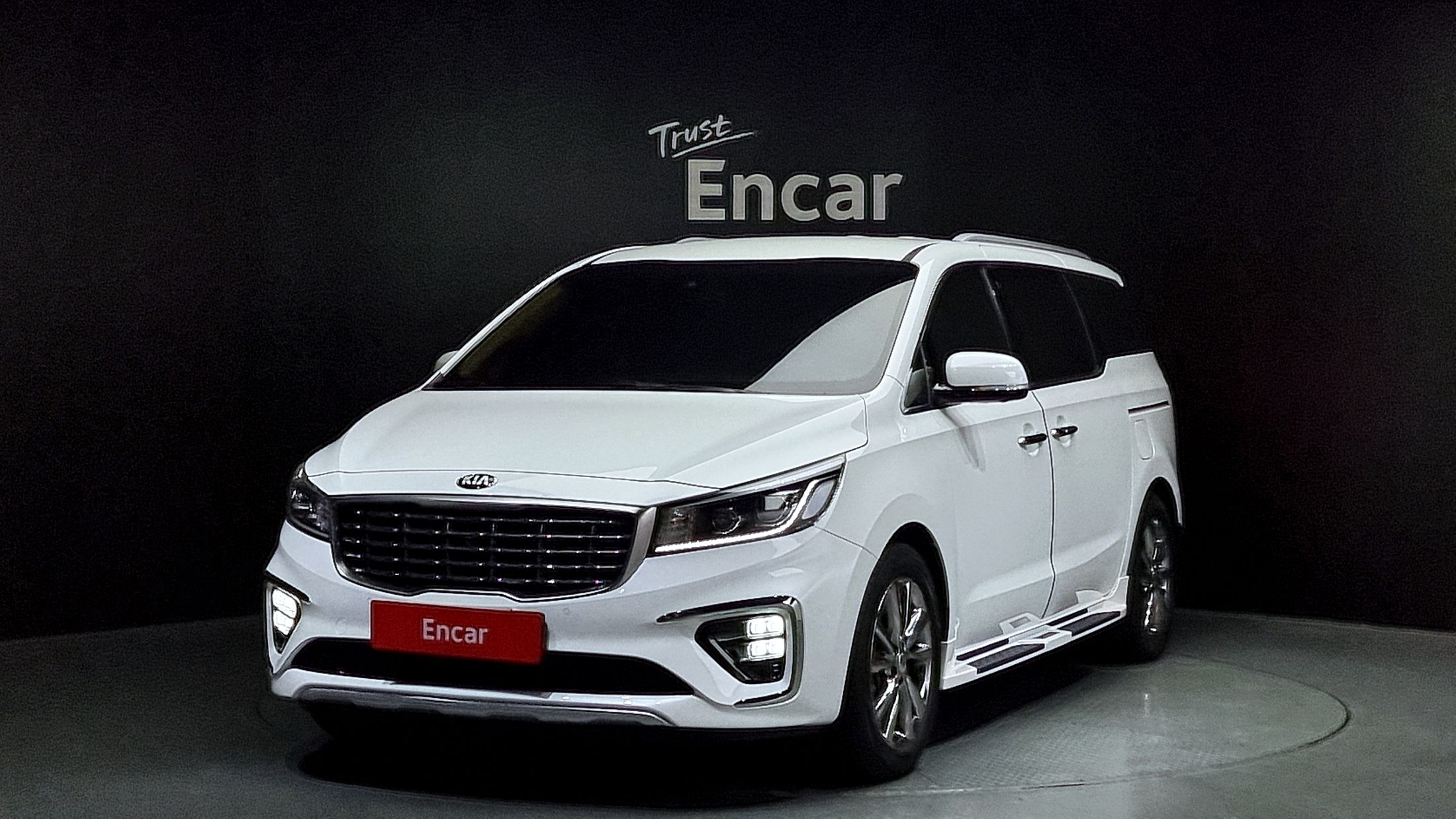 KIA CARNIVAL 2018