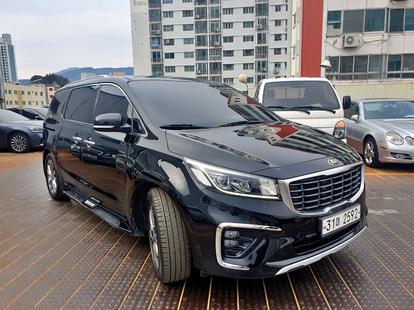 KIA CARNIVAL 2018