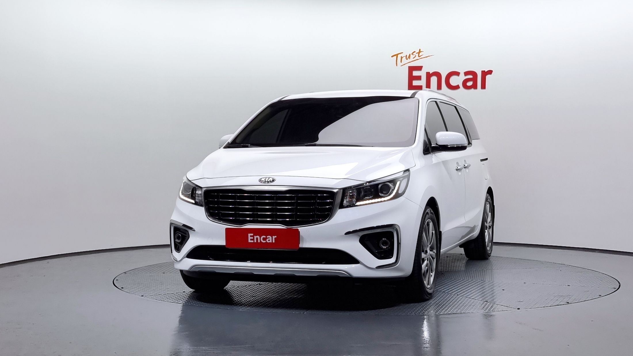 KIA CARNIVAL 2019