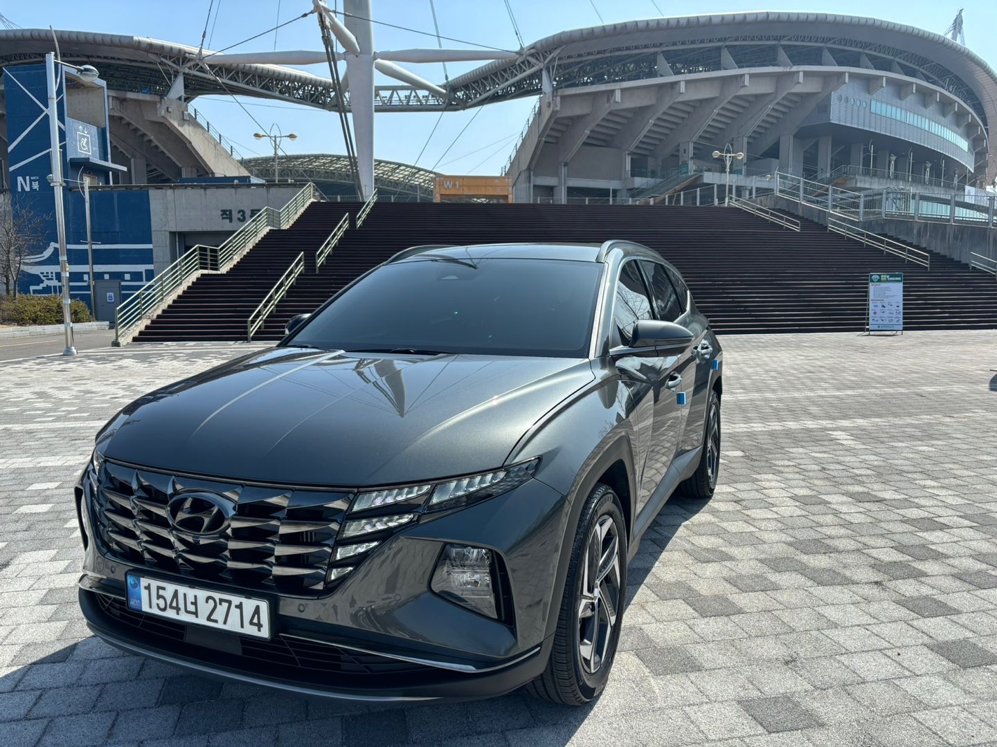 HYUNDAI TUCSON NX4 2023