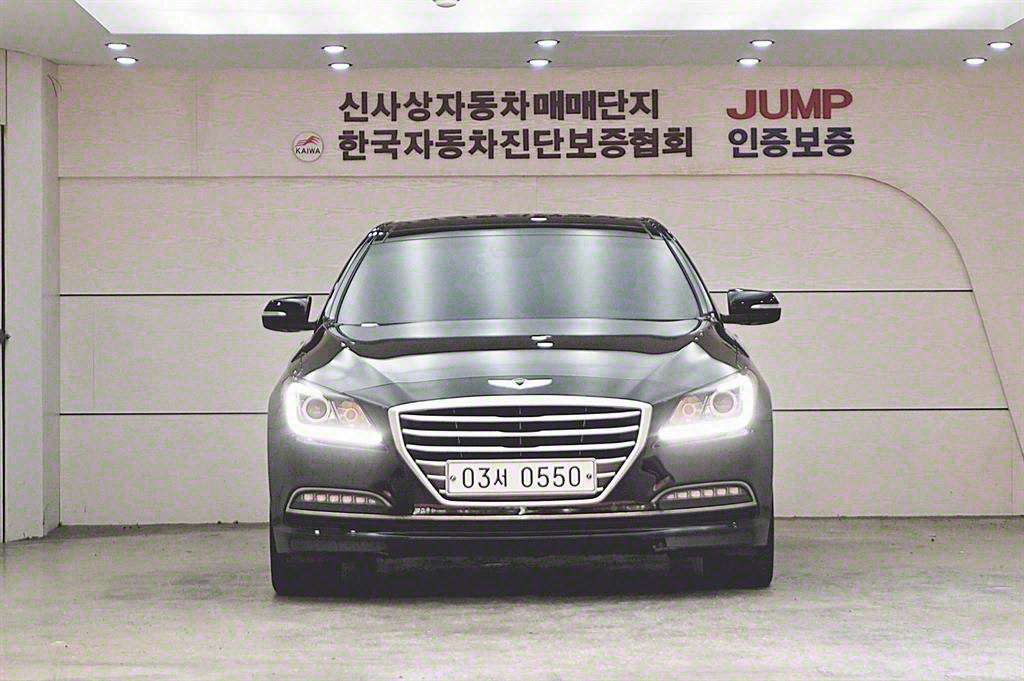 HYUNDAI GENESIS DH 2016