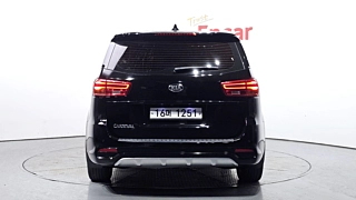 KIA CARNIVAL 2018