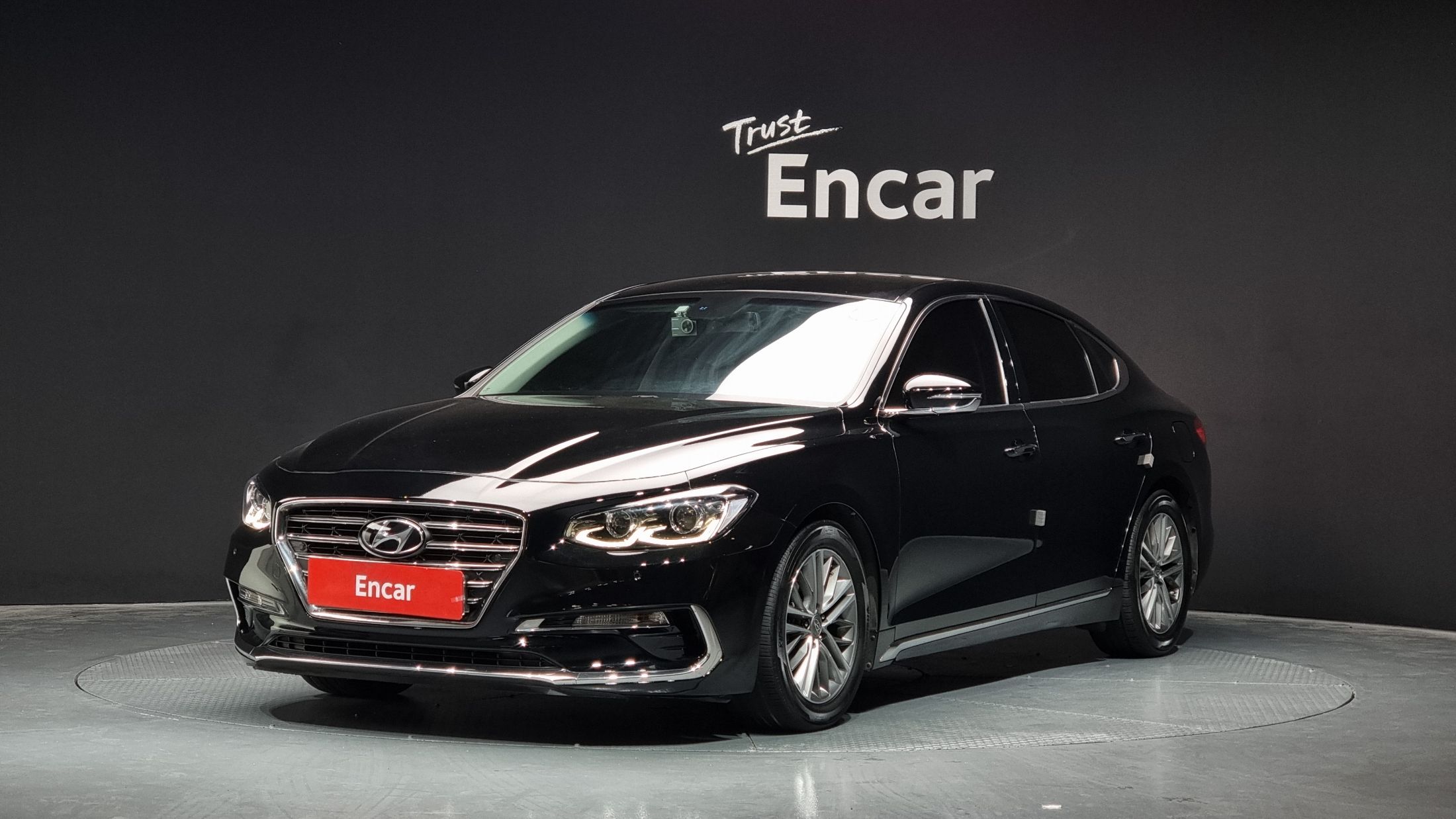 HYUNDAI GRANDEUR IG 2017
