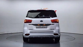 KIA CARNIVAL 2019